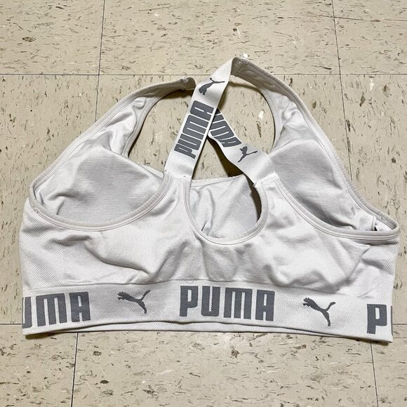 PUMA Size XL Women’s White Wireless Unpadded Racerback Sports Bra Activewear - Picture 3 of 4